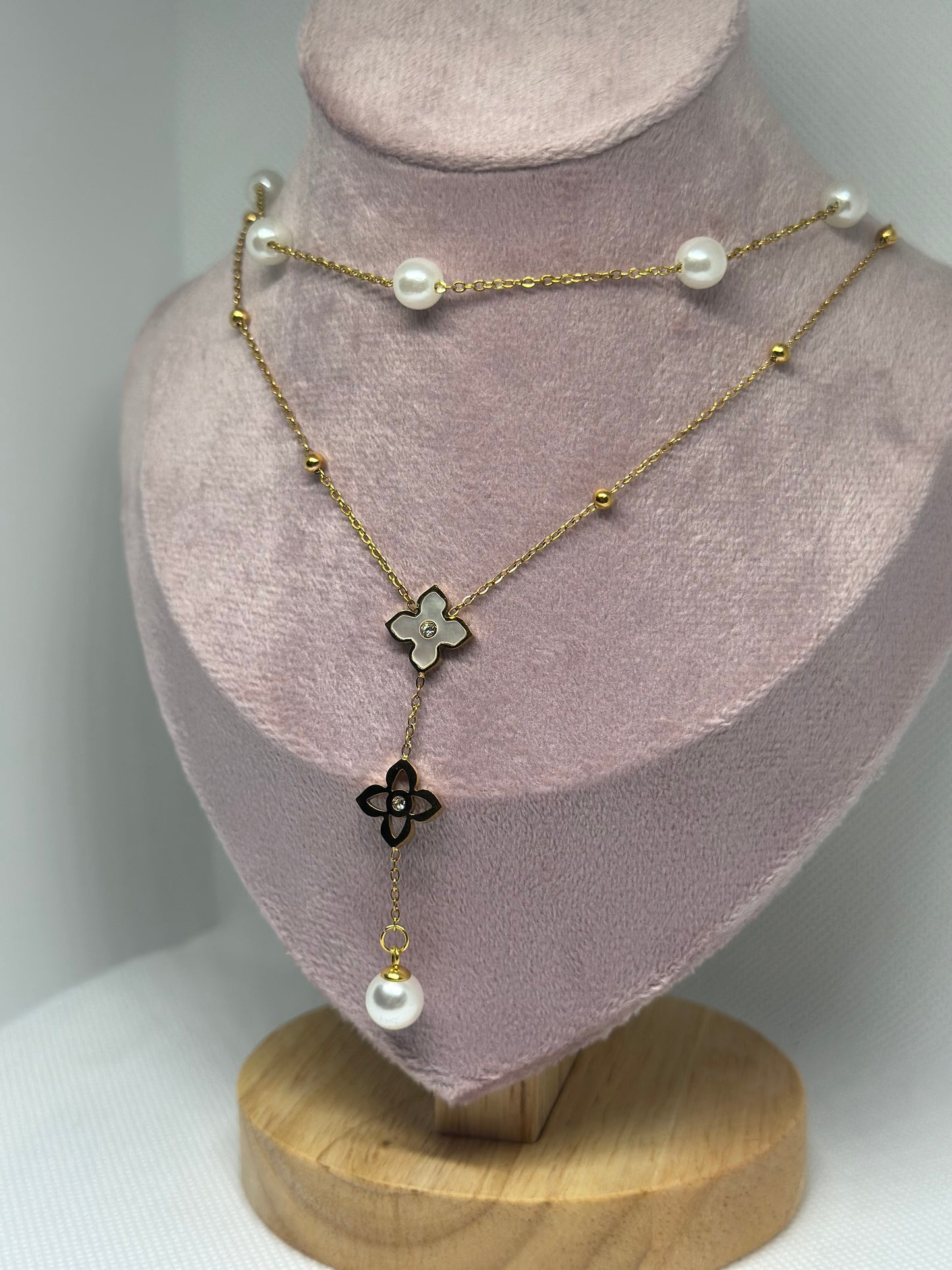Collier Vuitton