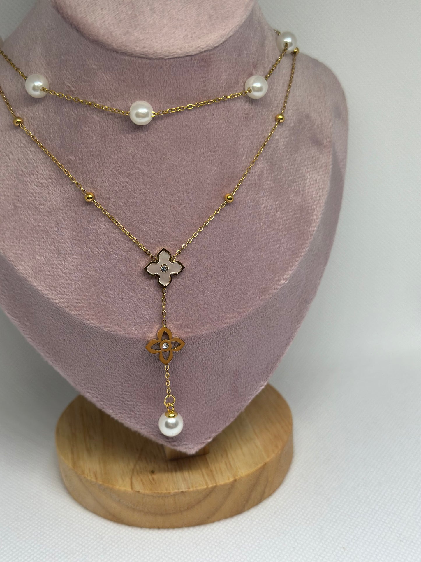 Collier Vuitton